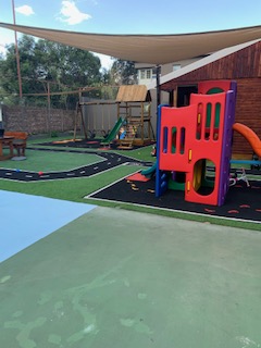 PLAYGROUND 5